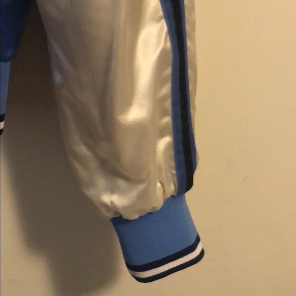 Vintage Carl Banks NBA Los Angeles Lakers Starter Jacket - Picture 11 of 16